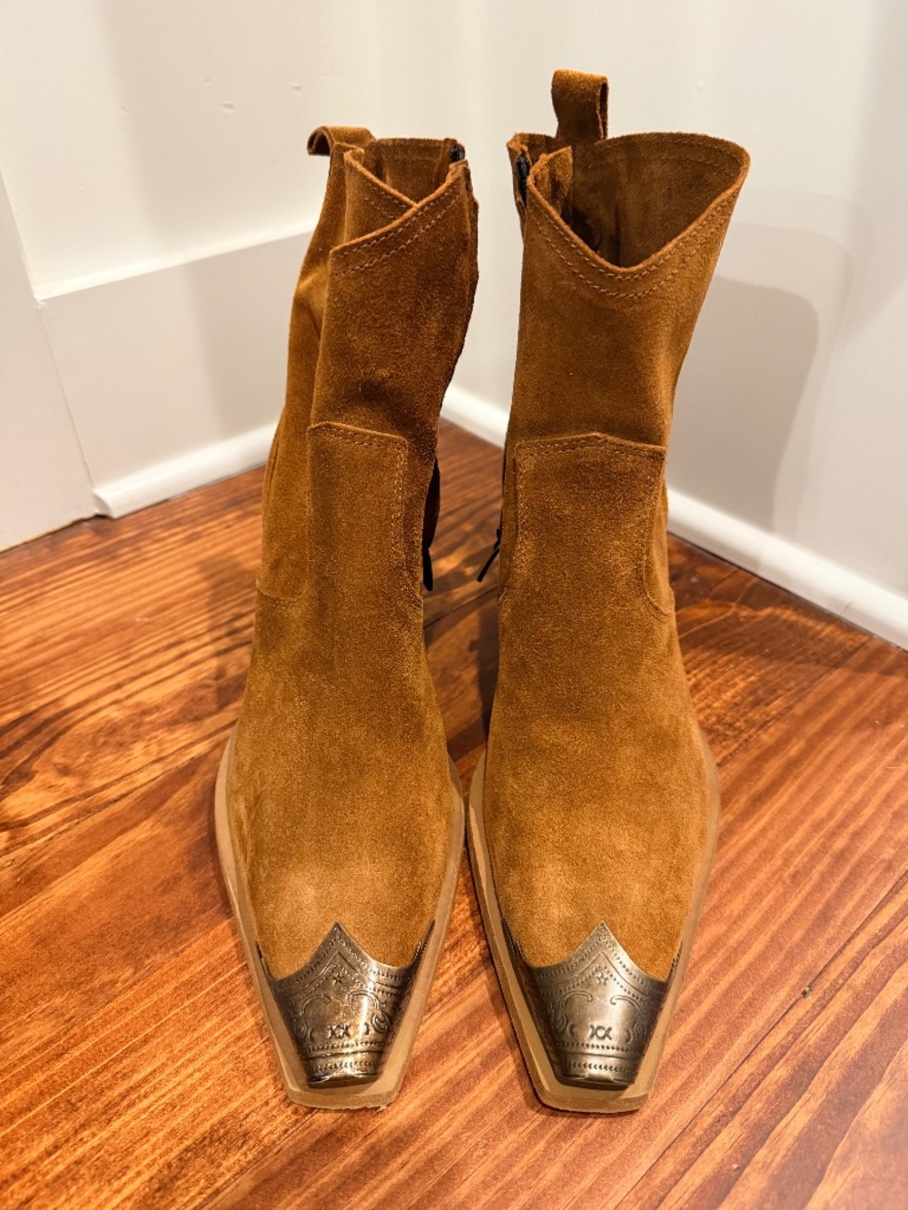 Sundance Camel Suede Booties!  Size 41 (10 US)